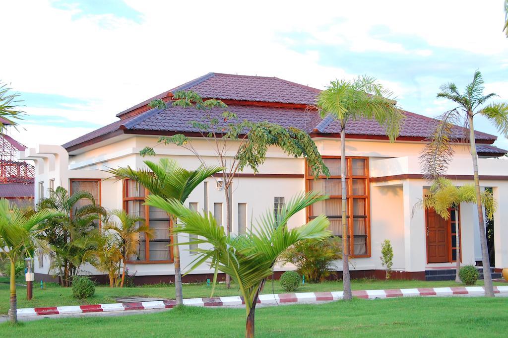 The Golden Lake Hotel Naypyidaw Exteriér fotografie